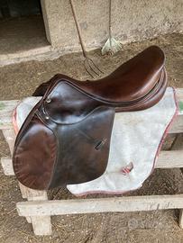 Sella da salto equipe 17.5