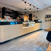 Avviata attività di bar con tav zona Università