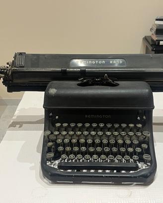 Macchina da scrivere vintage Remington originale