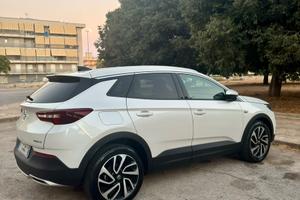Opel Grandland 1.6 120 CV Full Optional anno 2019