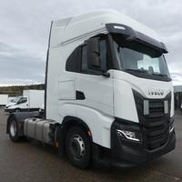 Iveco S-WAY 490 TRATTORE stradale