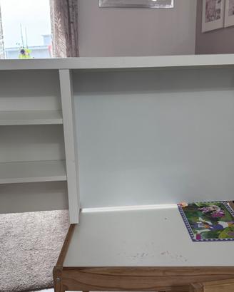 Micke Ikea