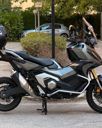 Privato vende Honda X-ADV perfetta