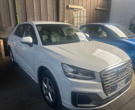 Audi Q2 40 TFSI quattro S tronic Admired