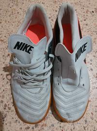 Scarpe calcetto nike