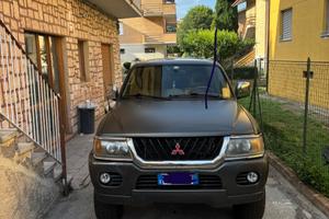Pajero Sport 3000 V6 benzina