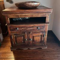 Mobile antico arte povera