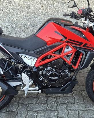 SWM Hoku 125