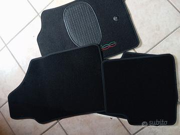 tappetini per auto 