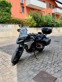 Multistrada V4S Travel&Radar