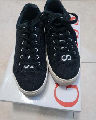 Scarpe guess