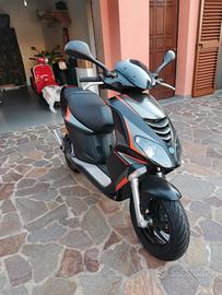 scouter piaggio NGR pawer 50cc anno 2019 
