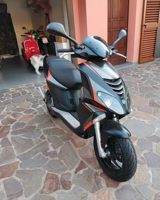 scouter piaggio NGR pawer 50cc anno 2019 