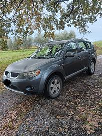 Mitsubishi outlander 2.0 diesel 4x4