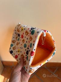 Casetta calda per uccellini.