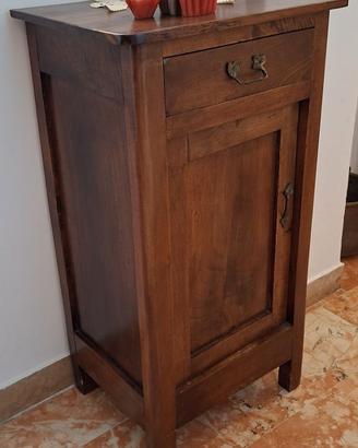 Comodino Antico