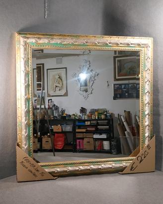 Specchio con cornice massiccia in foglia oro/ar