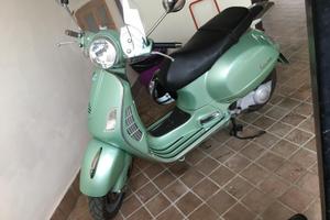 Vespa 200 – 2003 – Solo 7.800 km