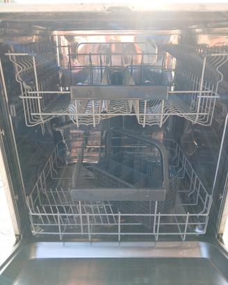 lavastoviglie da incasso Electrolux 