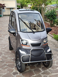 Scooter elettrico per anziani