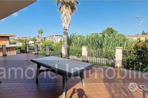 Appartanvilla 60mq con terrazza a Fondachello