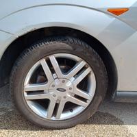 gomme 4 stagoni auto Ford Focus 1600