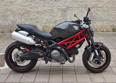 DISPONIBILE Ducati Monster 696 25 kW Patente A2