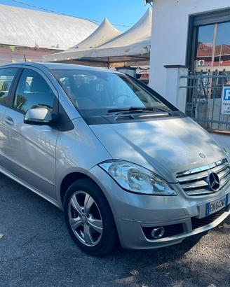 Mercedes-benz A 180 CDI Premium