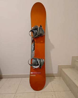 Tavola Snowboard Burton Custom 151 cm con attacchi
