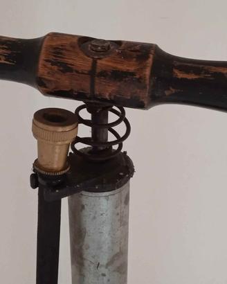 Pompa per bicicletta vintage