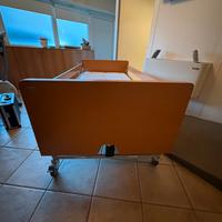 Letto per disabili elettrico