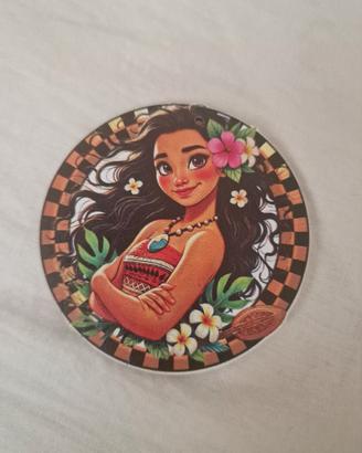 Oceania disney in legno con abito tipico rosso