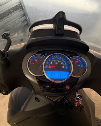 Piaggio Beverly 350 sport