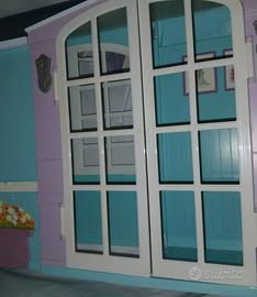 Mobili casa Barbie 