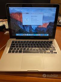 MacBook Pro 13" (Early 2011) i7 - 4 GB - 128 SSD