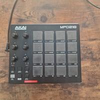 Akai MPD 218 midi pad