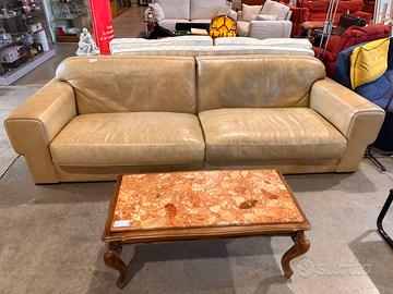 Divano 4 posti Baxter in pelle beige