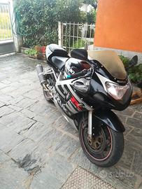 Suzuki GSX R 600 - 2002