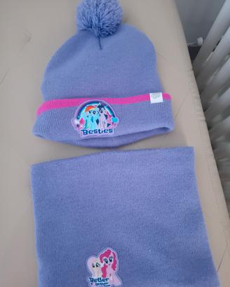 set di cappello e sciarpa