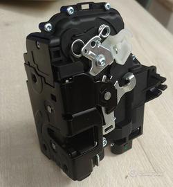 Serratura porta anteriore SINISTRA VW Passat 3B – 