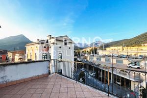 CAPITIGNANO - 5 vani con terrazzi panoramici