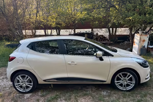 Renault Clio diesel 5 porte ok neopatentati 