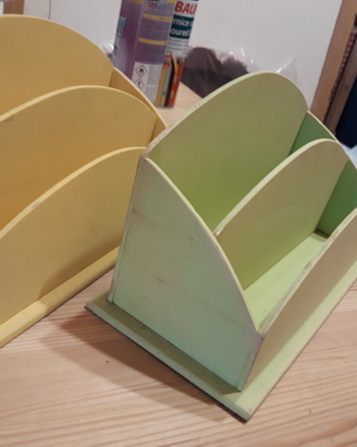 Portalettere in legno