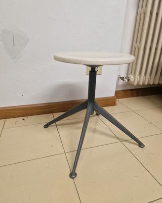 sgabello industrial
