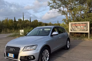 Audi Q5 2.0 TDI 150 CV ultra Business