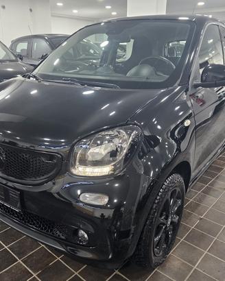 NUOVA SMART FORFOUR IDENTITY BLACK EDITION PASSION
