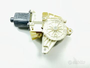 MOTORINO ALZAVETRO ANTERIORE SINISTRO MERCEDES Cla