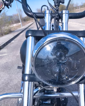 Harley fat bob 2011