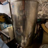 Serbatoio inox 600L vino – AG Inox – alimentare
