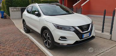 Nissan Qashqai Tekna 08/18